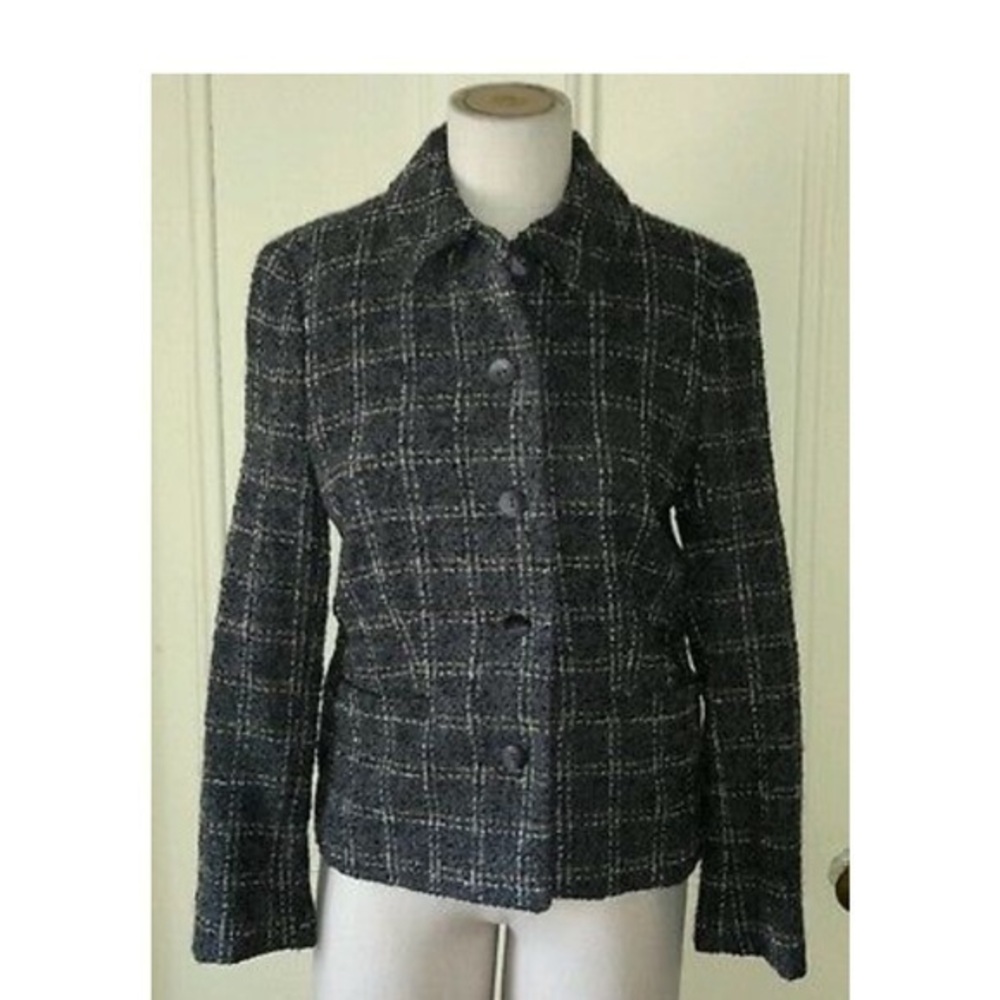 Andrea Viccaro Short 5 Button Wool Blazer Coat